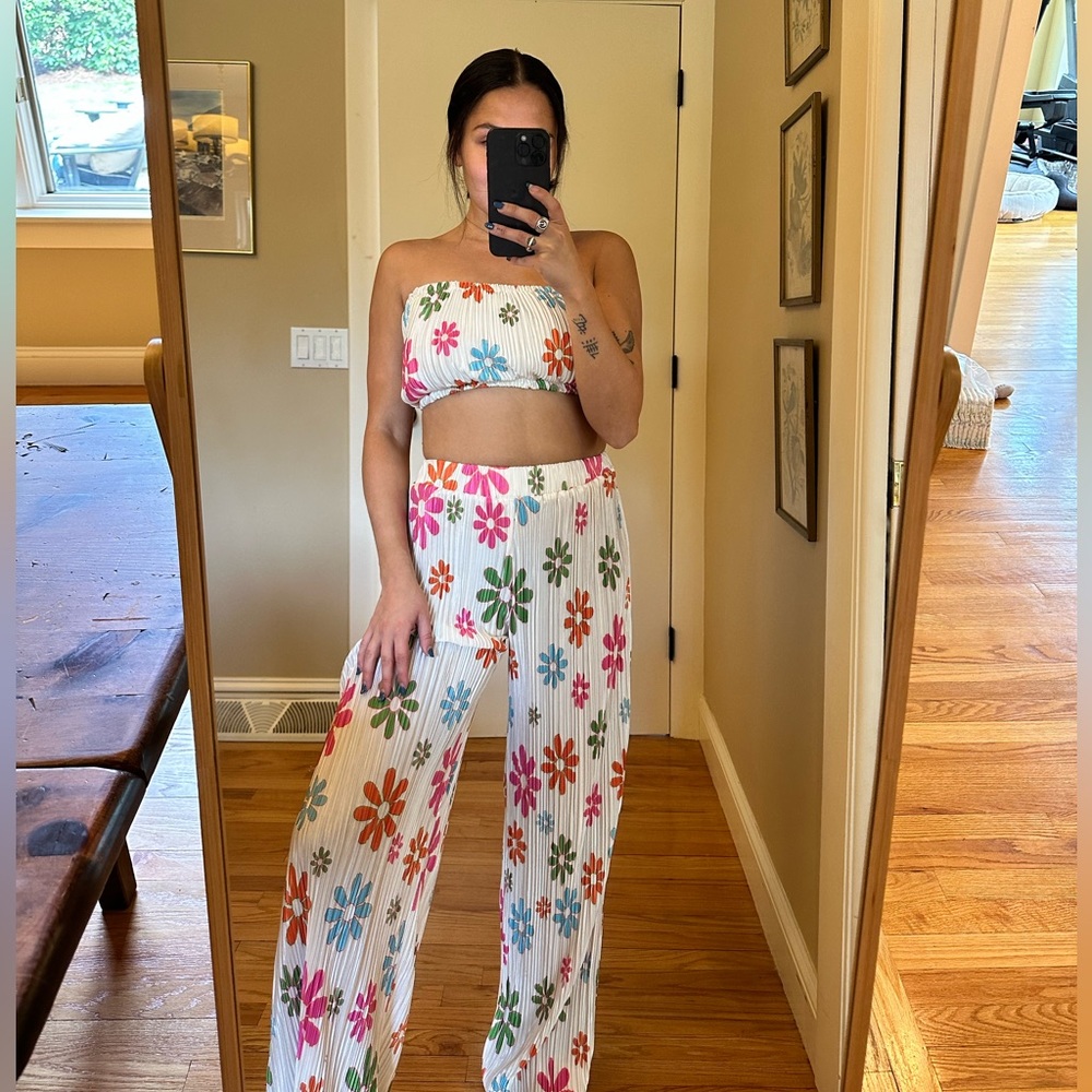 🦋Floral Pleated Top and Pants Set Festival